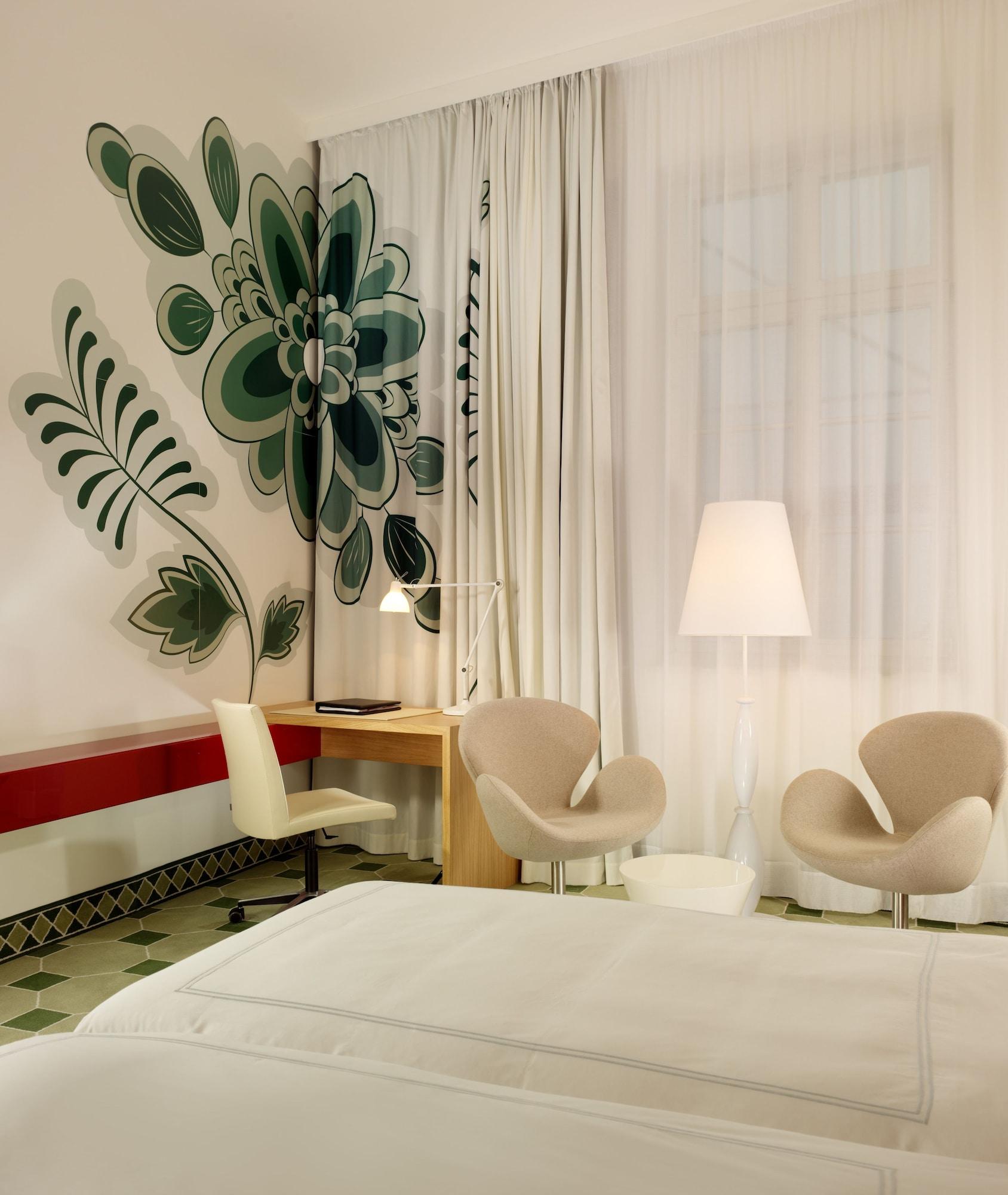 Hyperion Am Schloss Hotel 5*
